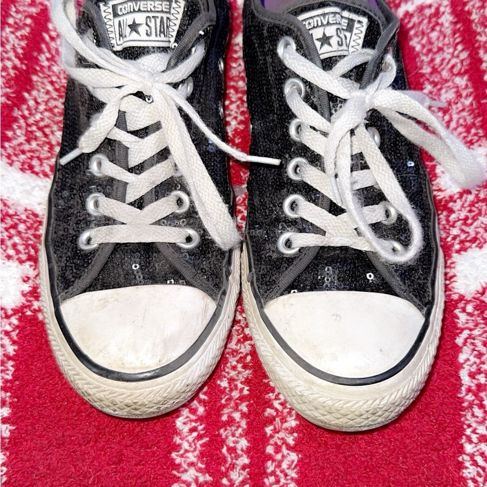 Women’s converse